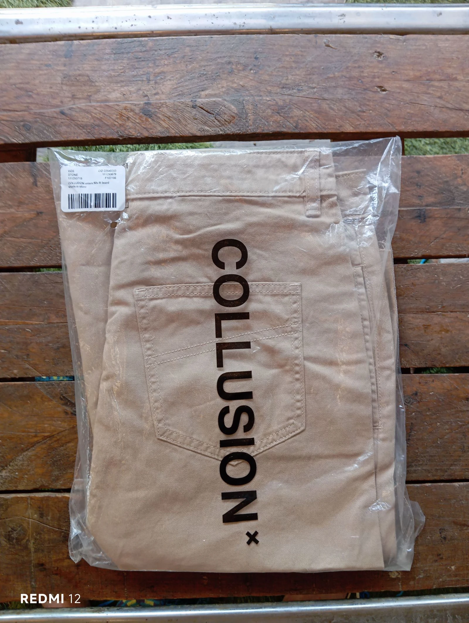 Beige Collusion Bermudas – Boyish Style / Unisex – Size 28 – photo 6